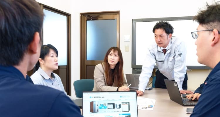 求められる「対応力」でお客様に真っ直ぐ。